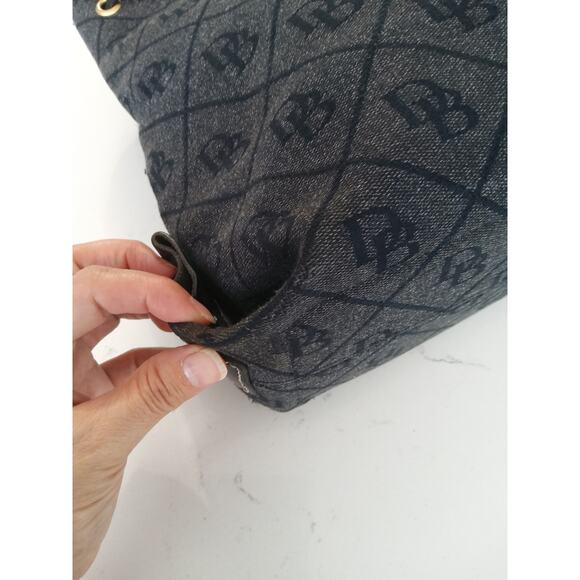 Vintage Dooney& Bourke blk & gray signature shoulder bag old money Regencycore - Picture 6 of 12